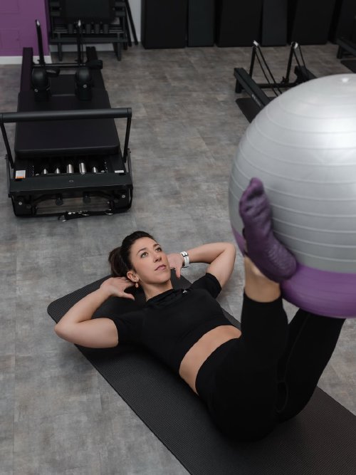 Pilates na prostirci